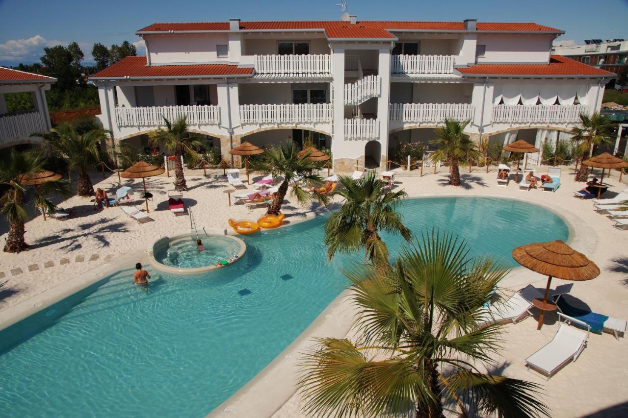 Cala Blu Residence Lido di Jesolo Exterior foto